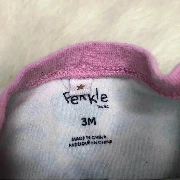 Pekkle Footed Onesie Pajamas White / Blue / Pink Hearts  / Pig Size 3 Months - Picture 2 of 16